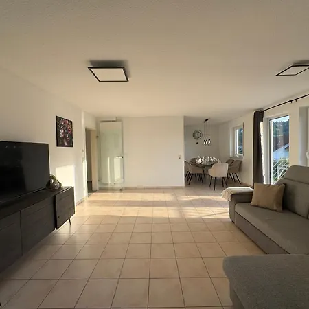 Apartment Familienapartment Bei Buehl Baden Baden Und Schwarzwald *